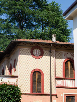 Historic villa along Via Ugo Foscolo in Tradate, Varese province, Italy