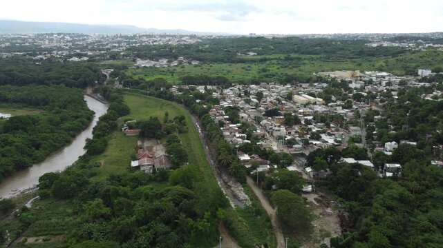 villa liberaci&oacute;n la otra banda santiago