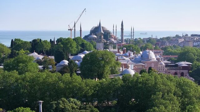 Topkapi Palace (Topkapi Sarayı) Drone Video, Emin&ouml;n&uuml; Fatih, Istanbul Turkiye (Turkey)	