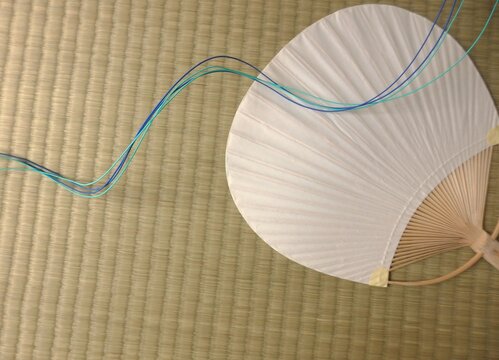 涼やかな青色の水引と団扇　和素材