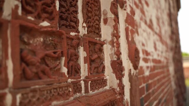 The Madanmohan Temple in Bishnupur is one of the architectural monuments of terracotta art. Animals, Birds, Black Sapphire, 10 Avatars and other mythological stories are depicted in architecture.