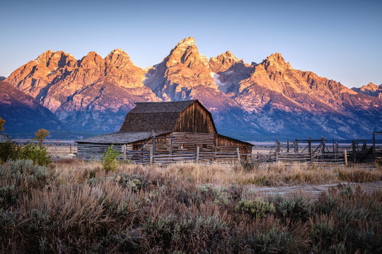 Sunrise in the snow-capped mountains of Grand Teton National Park, USA