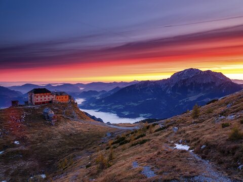 Watzmannhaus at dawn, fog in the valley, right Hoher G&ouml;ll, Berchtesgaden National Park, Sch&ouml;nau am K&ouml;nigssee, Berchtesgadener Land, Upper Bavaria, Bavaria, Germany