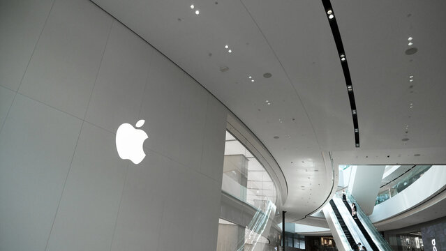 Singapore on 14 April 2026: Apple store at Jewel Changi Airport is a retail store selling iPhones, iPads and more in sleekly designed spaces. its design attracts many tourists and locals to go in to s