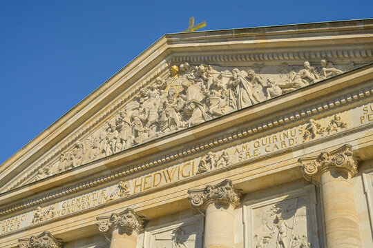 Sankt Hedwigs-Kathedrale, Bebelplatz, Bezirk Mitte, Berlin, Deutschland