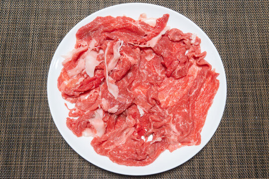 牛肉のこま切れ