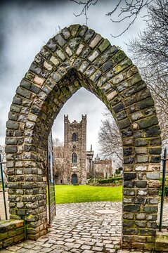 St Audoens Church Through Dublin Stone Arch