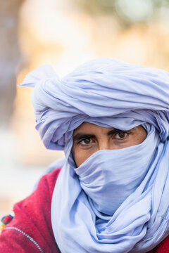 portrait of Bedouin nomad in the Sahara desert