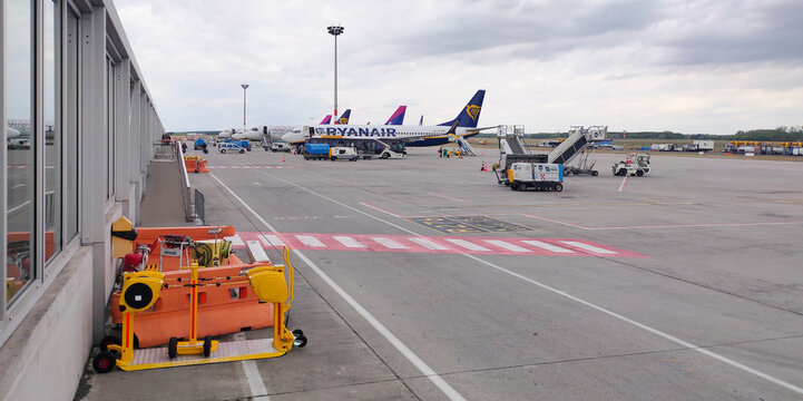 Budapest, Hungary - May 5, 2026: Airport 2B terminal at Liszt Ferenc International Airport in Budapest. Aircraft line A Ryanair Boeing 737 undergoing servicing at the airport