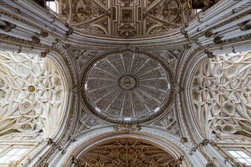 Obraz premium Interior of the cathedral of Toledo