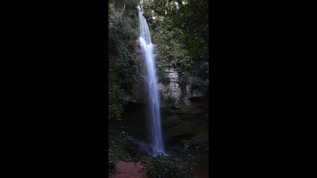 Cachoeira no distrito de Taquaru&ccedil;u, cidade de Palmas, Estado de Tocantins, Brasil