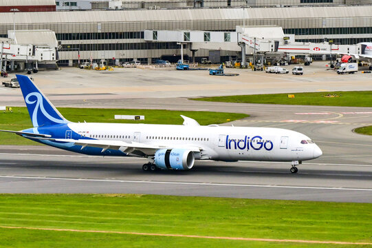 London, England, UK - 10 April 2026: Boeing 787-9 Dreamliner aircraft operated by Indian airline Indigo (registration LN-LNR) landing at London Heathrow airport.