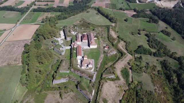 Fort Barraux Vue a&eacute;rienne de la forteresse bastionn&eacute;e de Vauban en Is&egrave;re, architecture militaire