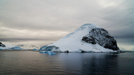 Antarctica Iceberg landscapes in Cuverville Island and Foyn Harbour  © Christopher