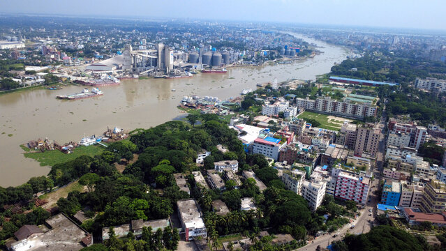 Narayanganj is one of Bangladesh&rsquo;s most important industrial and commercial cities. A top view of Narayanganj reveals a vibrant urban landscape filled with residential neighborhoods, busy roads.