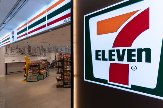 7-Eleven store at Changi Airport Terminal 1