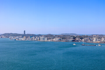 Fototapeta premium 門司港から下関を望む風景