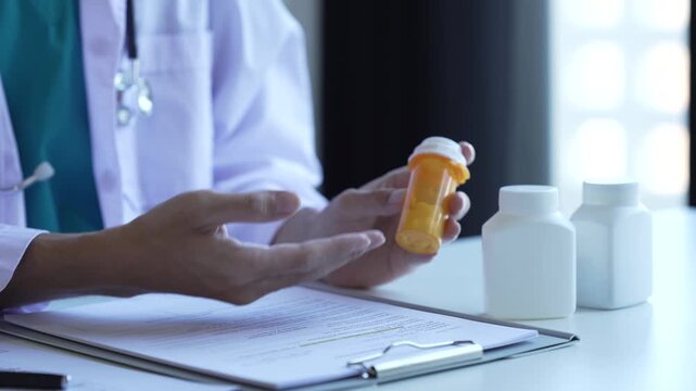 Doctor describe about medicine to patient