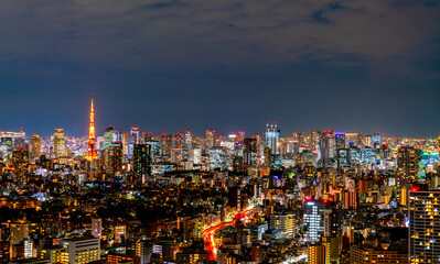Fototapeta premium 東京夜景・恵比寿から望む浜松町方面