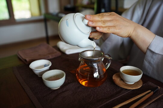 traditonal mulberry tea time
