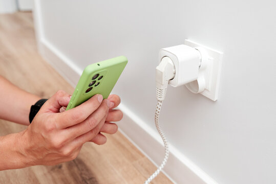 Using Wi-fi smart sockets in a smart home