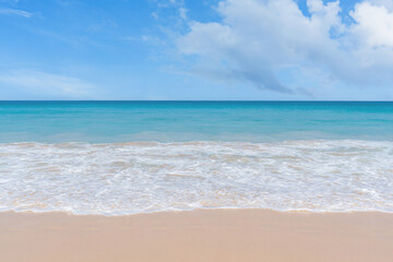Obraz premium Beautiful beach, clear sky background. Natural landscape with empty tropical beach