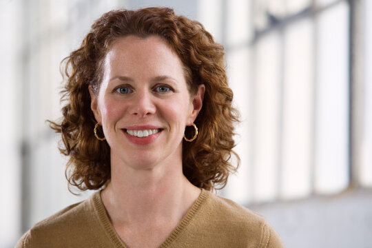 Portrait of a smiling woman