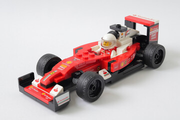 Obraz premium Lego Scuderia Ferrari SF16-H formula one