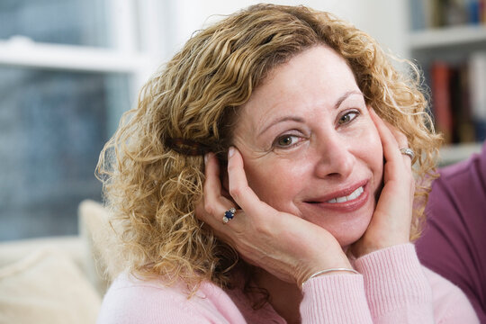 Portrait of a smiling mature woman