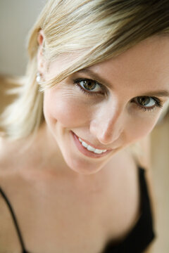 Portrait of a mid adult woman smiling