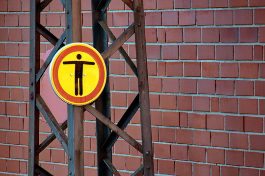 Betreten der Bahnanlagen verboten