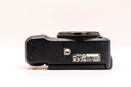 Canon  G12 Digital Camera