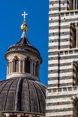Naklejka premium Duomo di Siena, Romanisch Gotischer Dom mit Mosaiken, Piazza del Duomo, Siena, Toskana, Italien