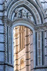 Naklejka premium Detailfoto, Duomo di Siena, Romanisch Gotischer Dom mit Mosaiken, Piazza del Duomo, Siena, Toskana, Italien