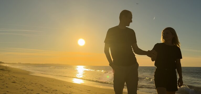 Couples beach pic aesthetic summer sunrise ocean landscape