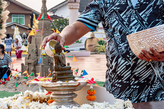 Songkran, an ancient Thai tradition passed down through generations, has been registered as an intangible cultural heritage by UNESCO. Examples of activities include making merit, offering alms to mon