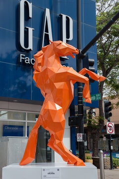 Burbank, California, USA - May 17, 2026. Horse sculpture by Richard Orlinski near the GAP outlet store on Palm street