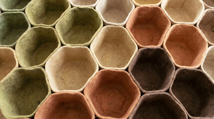 Biodegradable hexagonal peat pots for seedlings