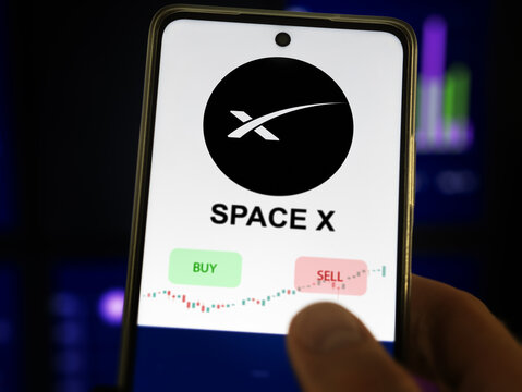 Space X shares page on a stocks exchange market.