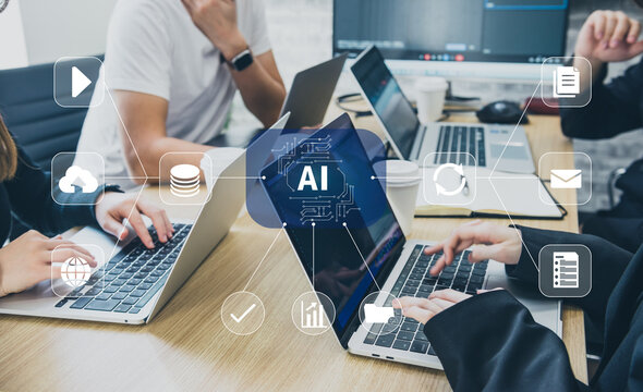 AIのビジネス活用とDX導入を進める企業のチームミーティング	