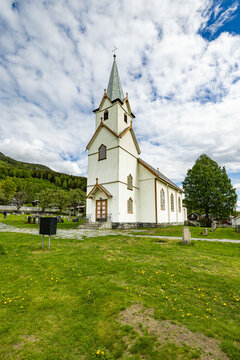 Traditional wooden Norwegian church (Torpo Kirke)