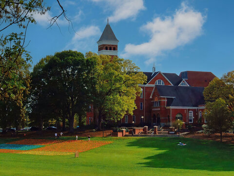 Das Hauptgeb&auml;ude der Universit&auml;t in Clemson SC, USA