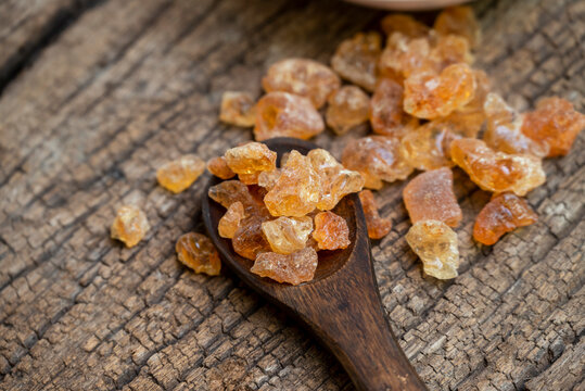 Close up Indian gum arabic (edible gum / tragacanth) in a bowl &ndash; horizontal Shot