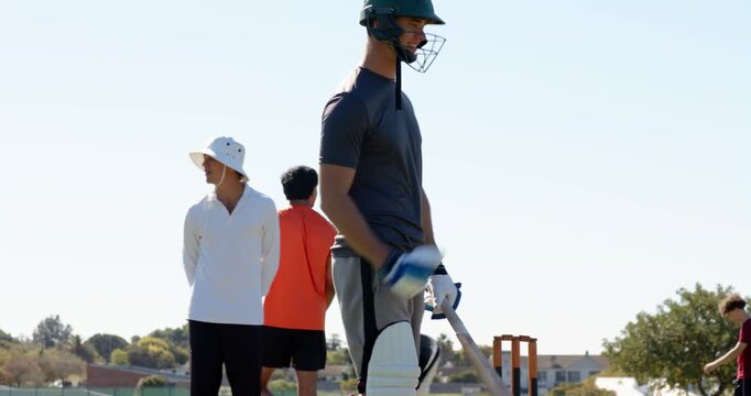 Batsman shifting stance on umpire wide call before bowler running up, releasing ball at park