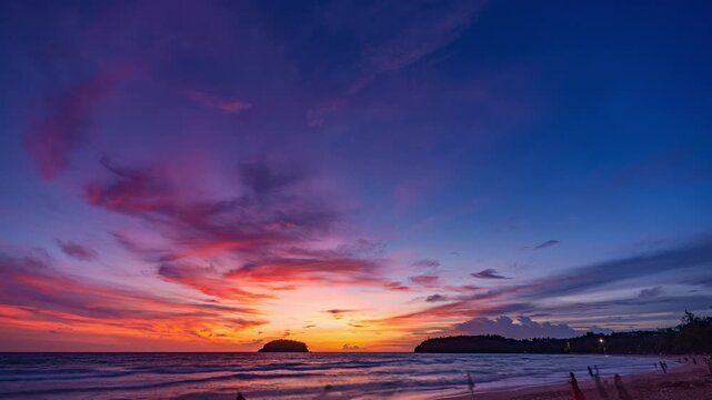 time lapse Clouds are moving slowly in the sky during sunset at Karon beach Phuket.video 4K.

Nature video High quality footage. 

Scene of Colorful yellow light in the sky background.