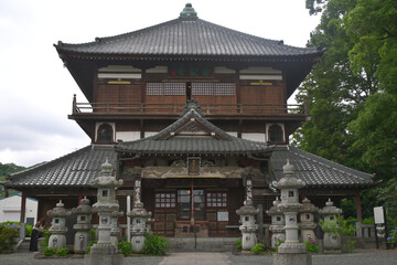 Naklejka premium 群馬県太田市の曹源寺 栄螺堂（さざえ堂）の重厚な木造建築