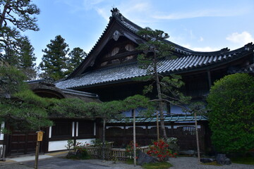 Naklejka premium 奈良県 桜井市の長谷寺～花の御寺（春）