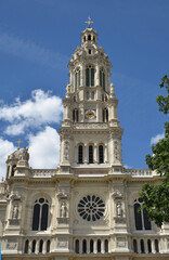 Fototapeta premium Clocher de l'église de la Trinité à Paris