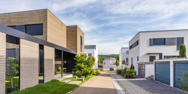 Germany, Baden-Wurttemberg, Esslingen, New energy efficient residential houses