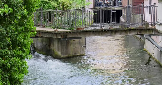 Zusammenfluss von Hinterem und Mittlerem Lech, Augsburg, Schwaben, Bayern, Deutschland
